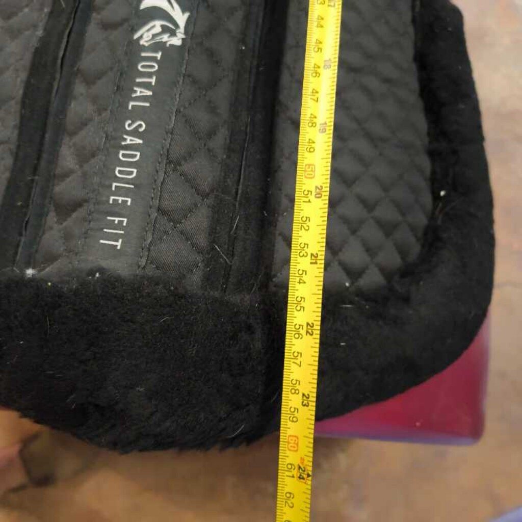 Total Saddle Fit half pad with shims- New