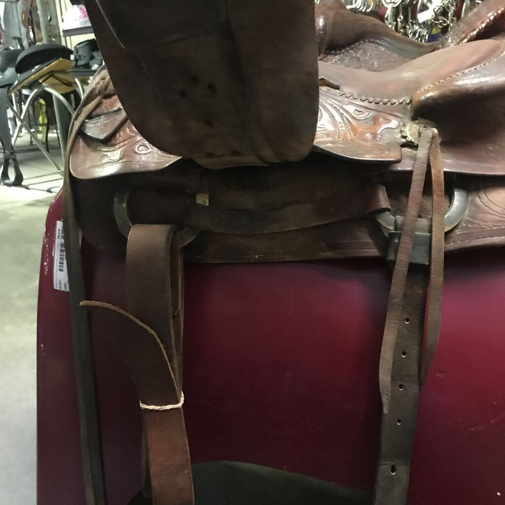 Saddle Roping Youth Roper