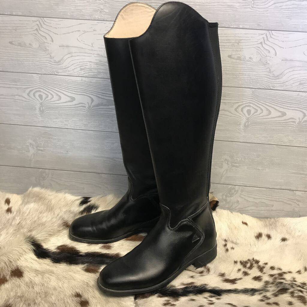 Dress boots