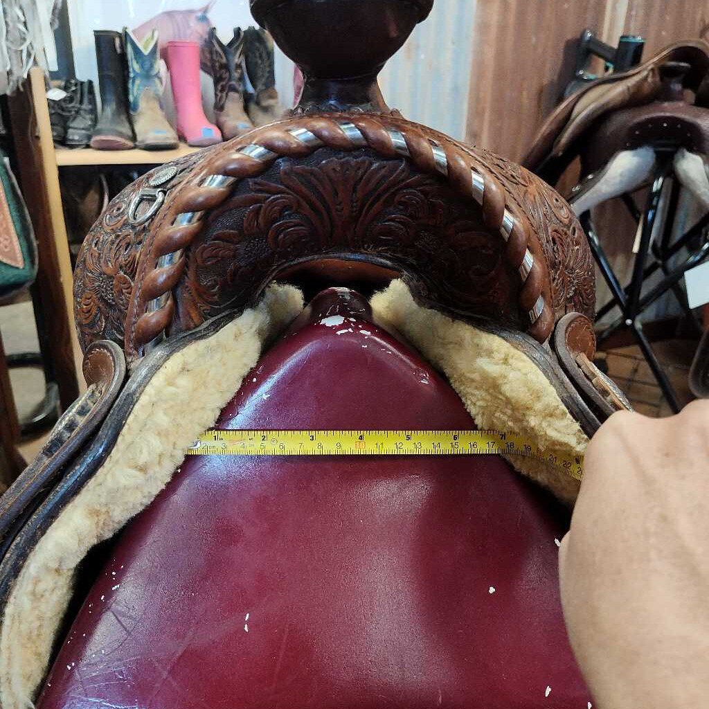 Circle Y- Equitation