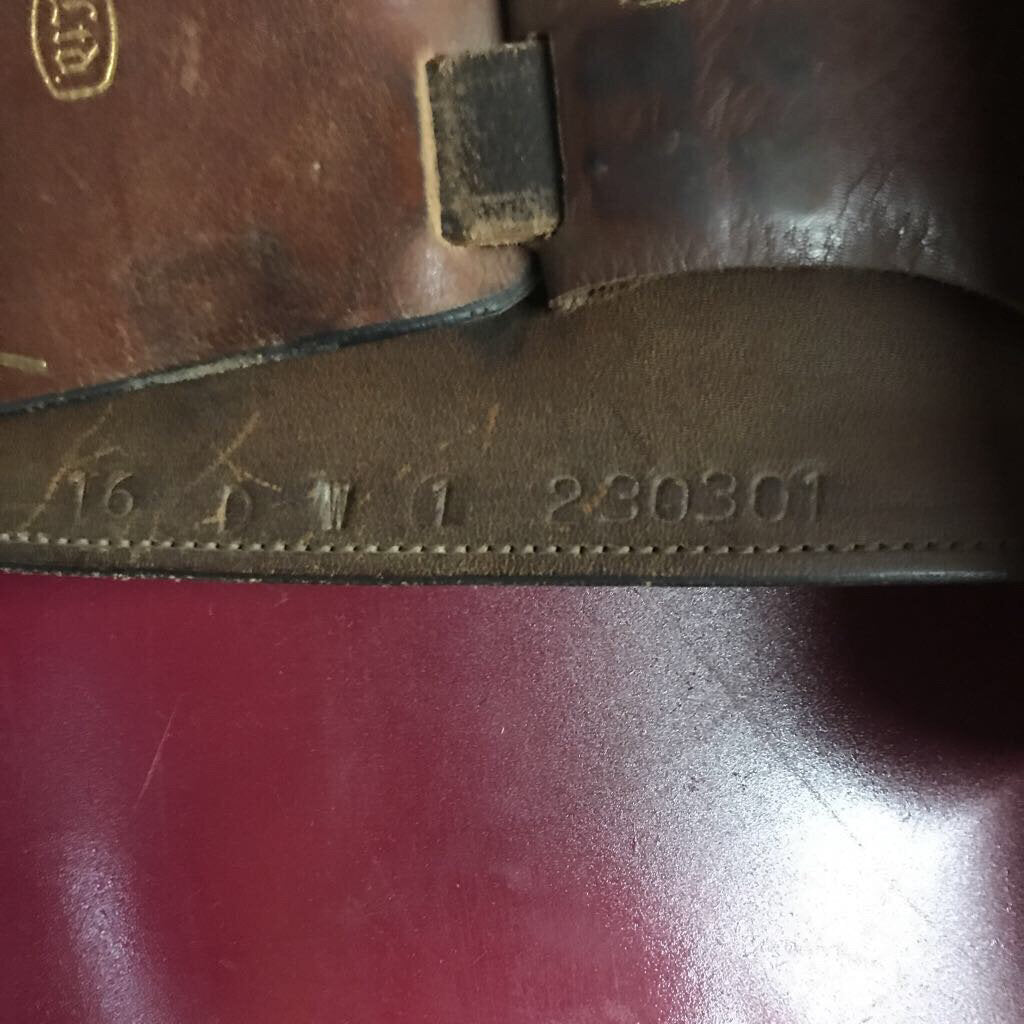 Bevel English Saddle