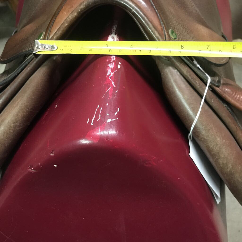 Bevel English Saddle