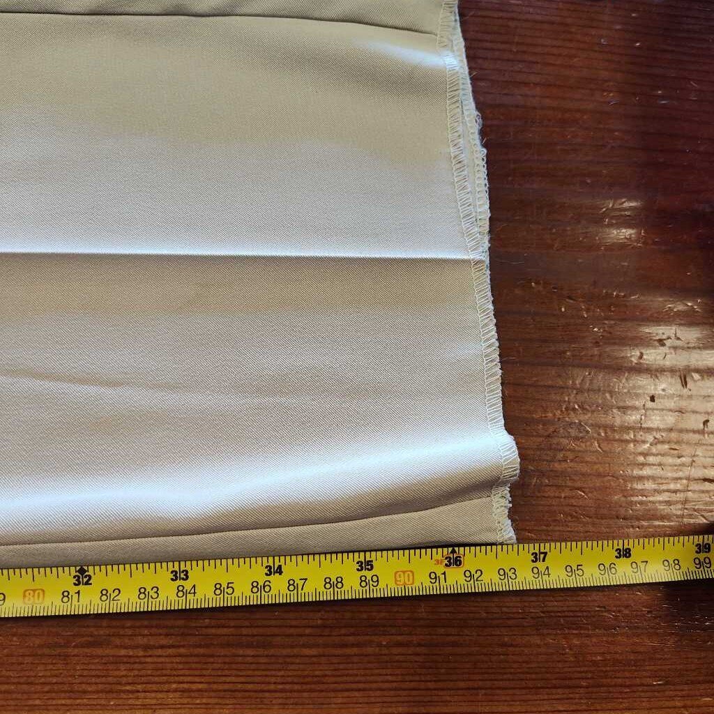 Show Pants