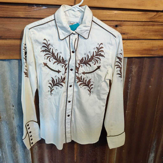 Snap long sleeve