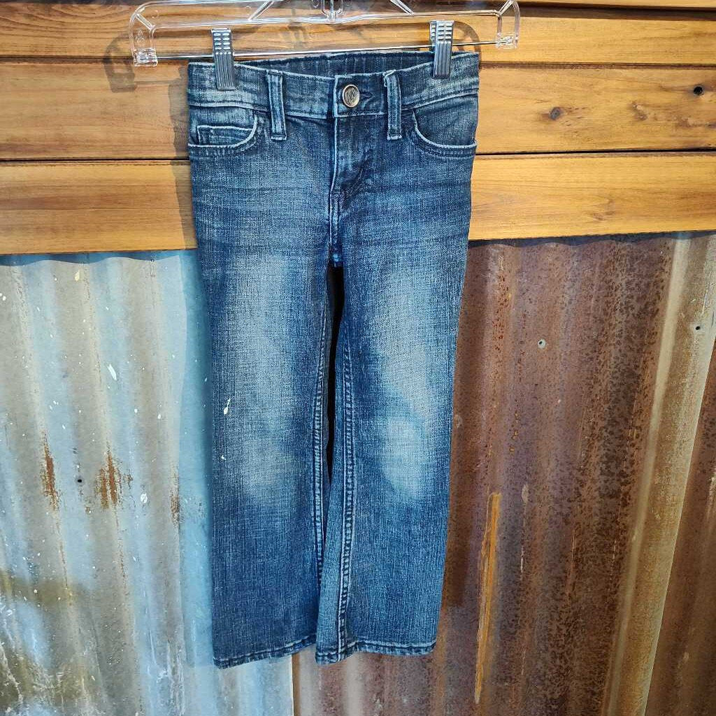 Youth wrangler- girl