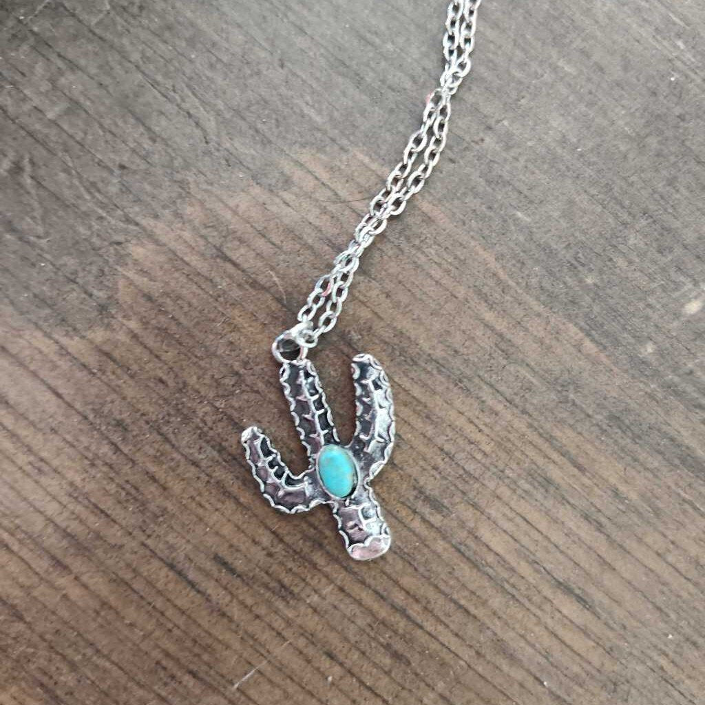 Turquoise stone necklace
