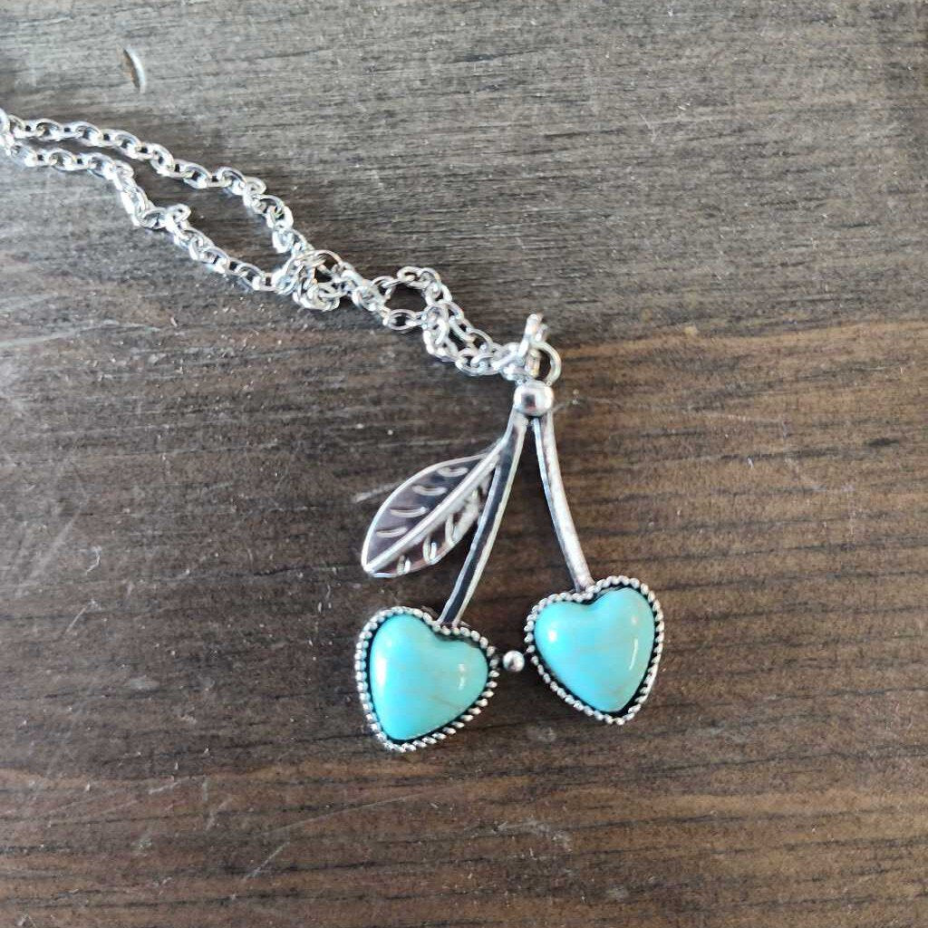 Turquoise stone necklace