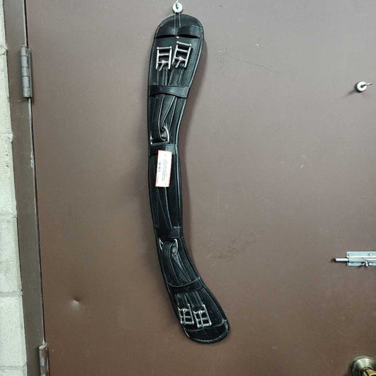 Padded contour girth- Piaffe