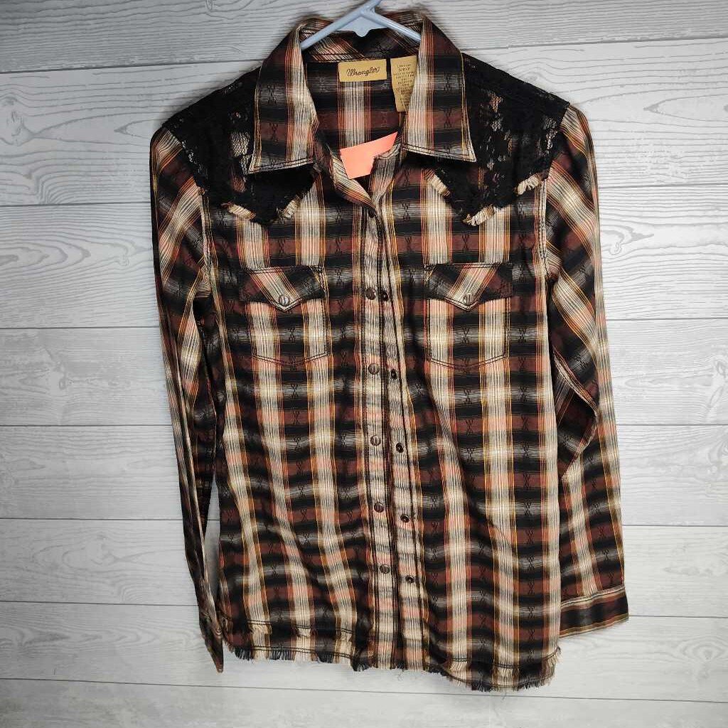 Snap button down- ladies