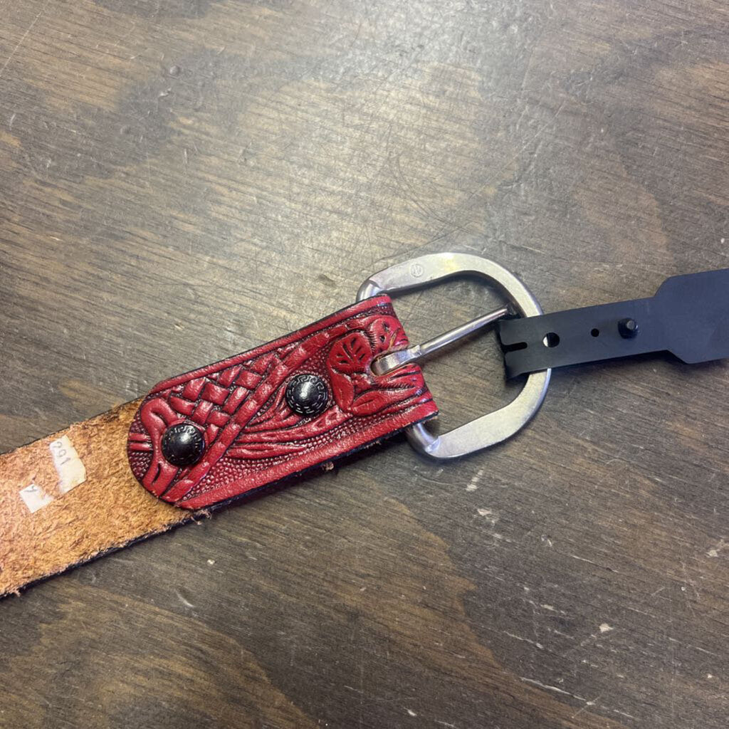 Leather belt-