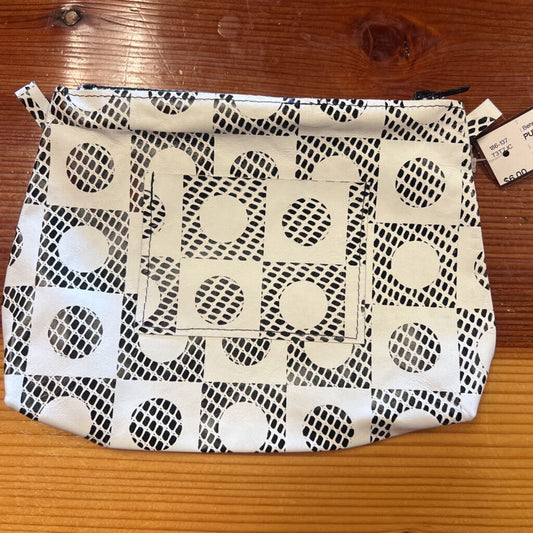 Leather pouch