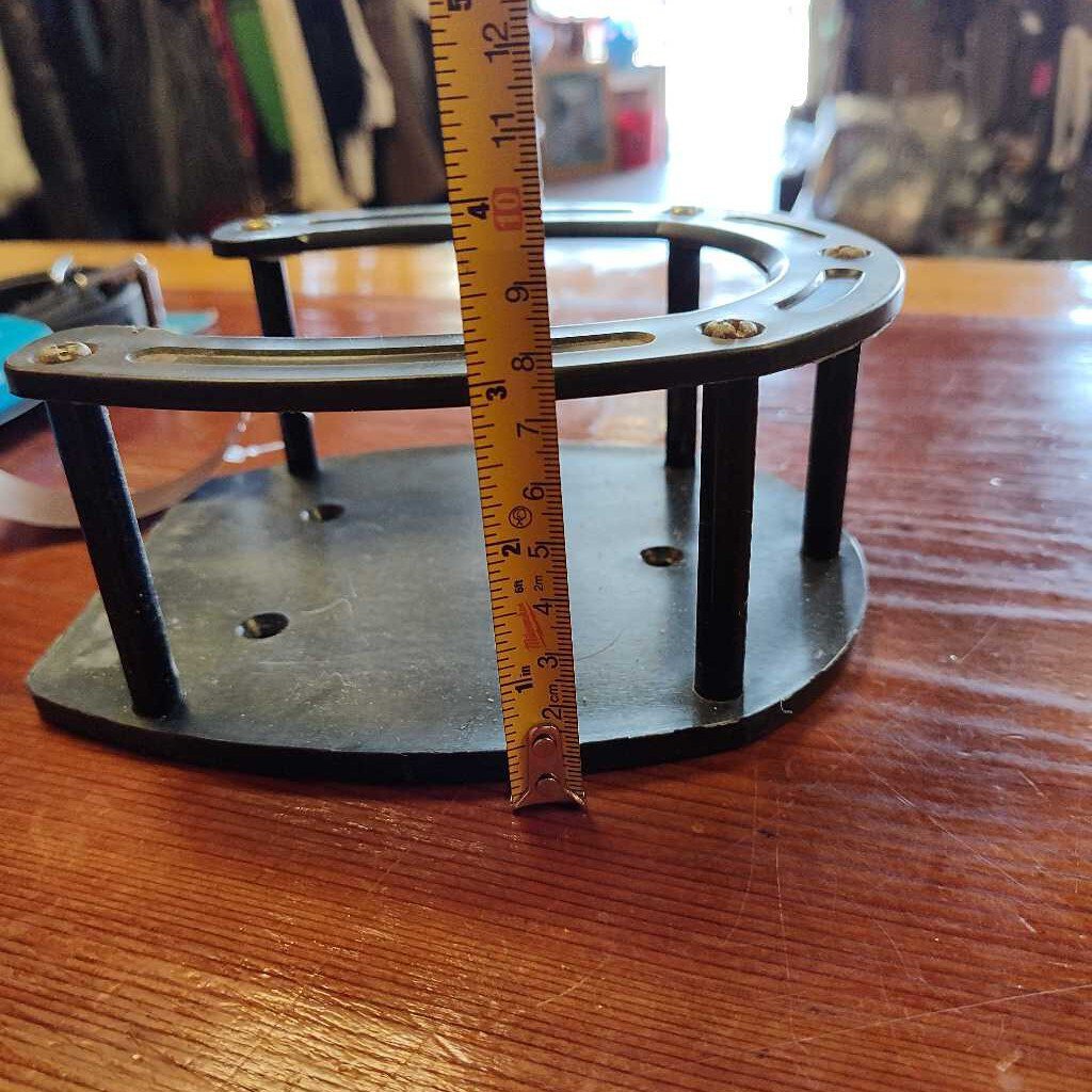 Horse show bridle holder