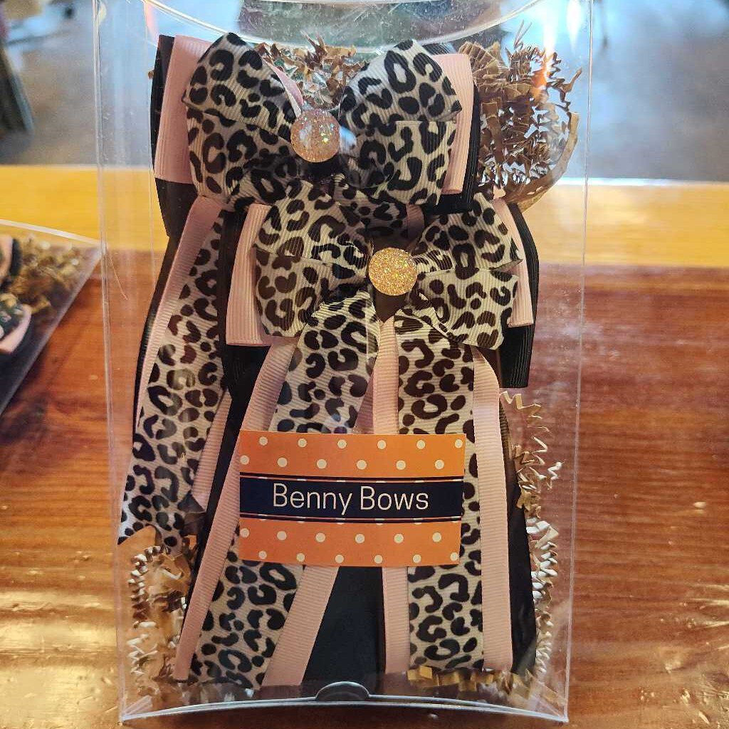 Hair bows