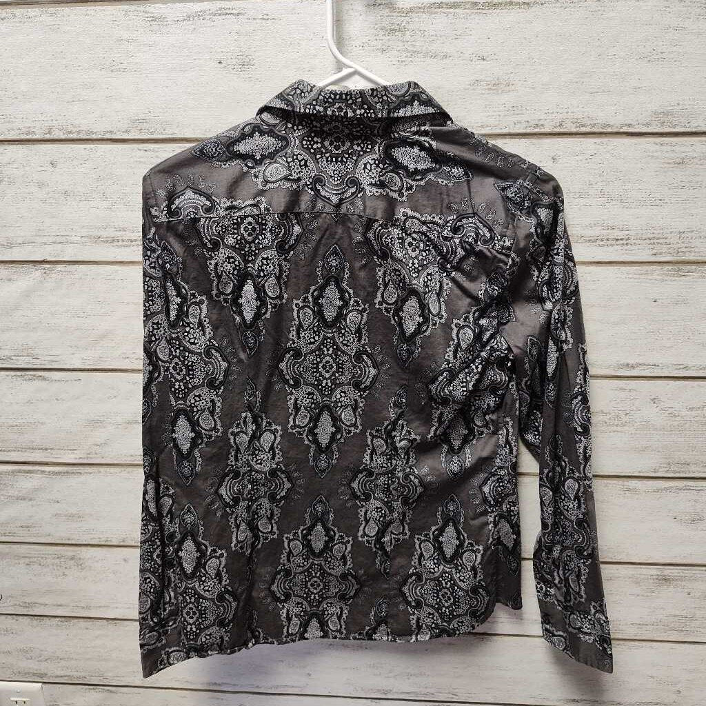 Long sleeve button down