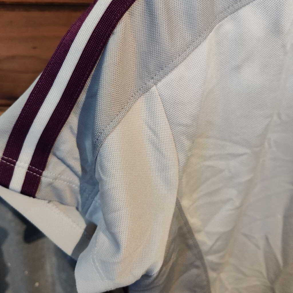 Short sleeve with collar