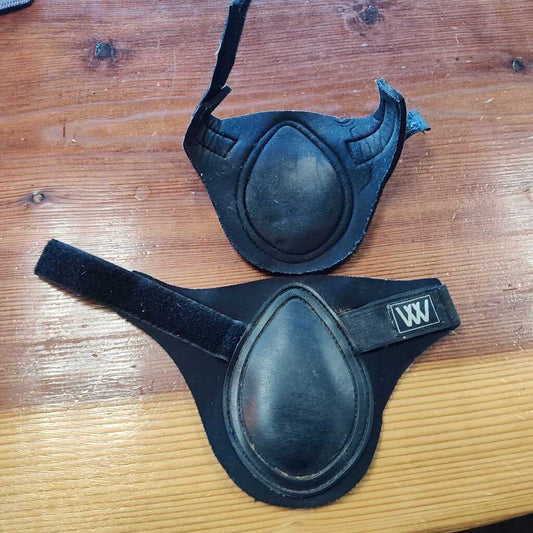 Fetlock boots