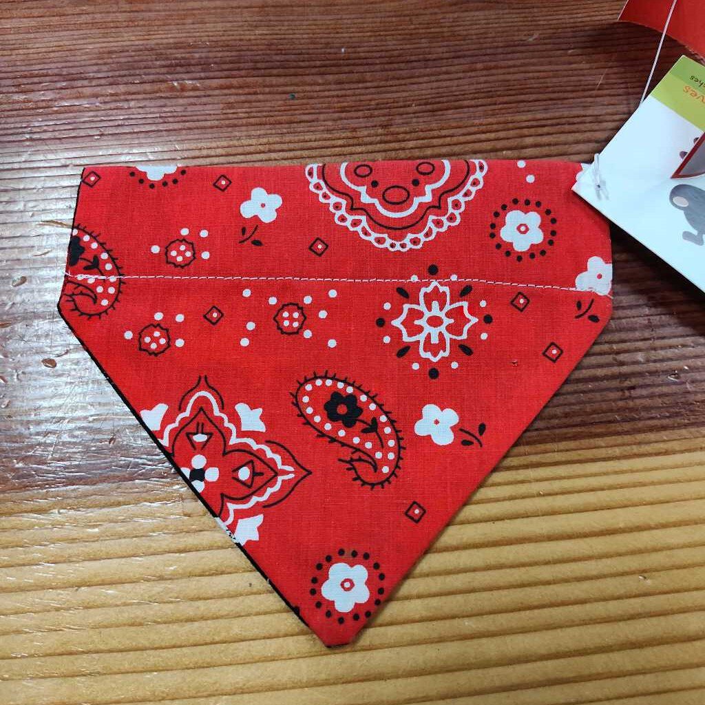 Collar bandana