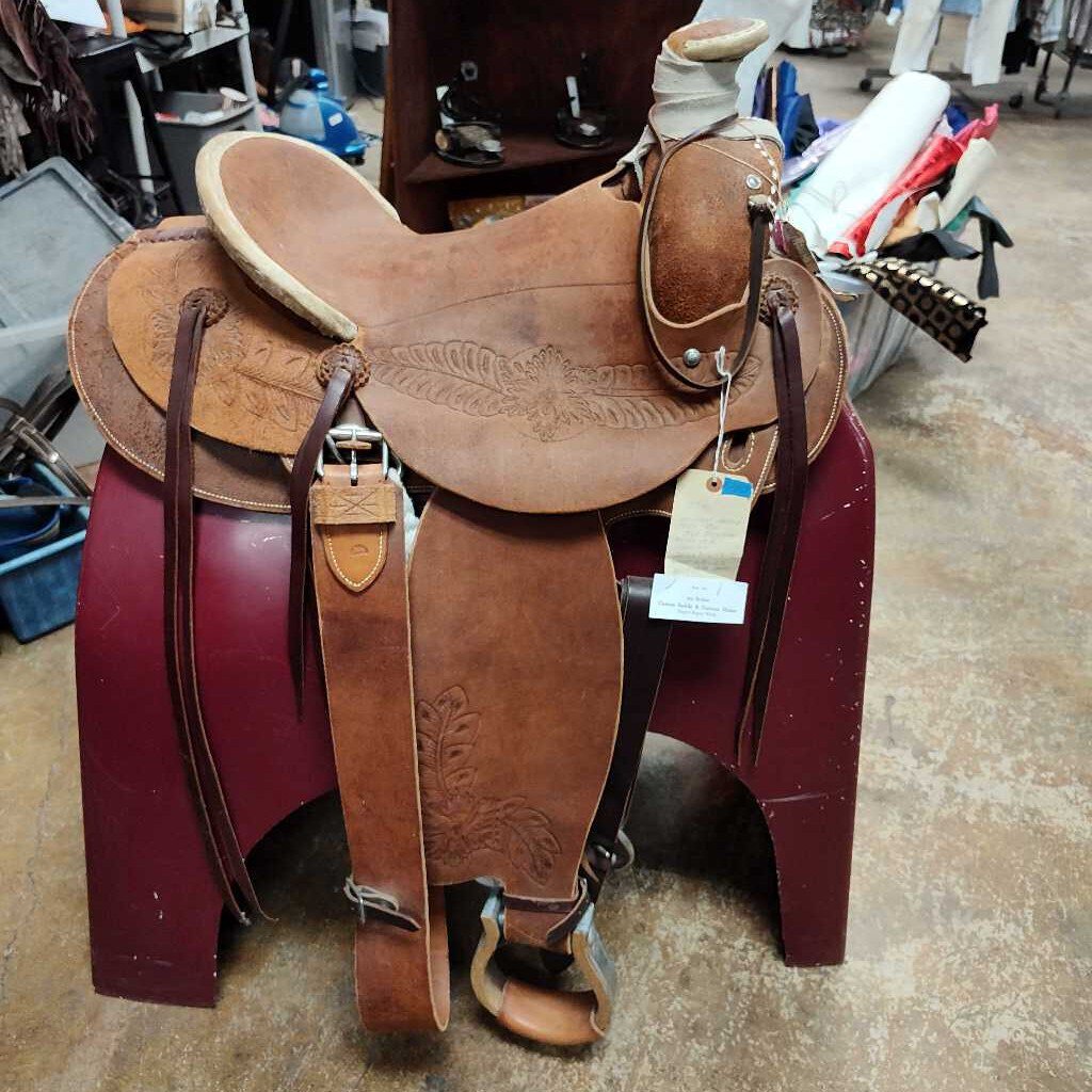 Ranch/ roping saddle
