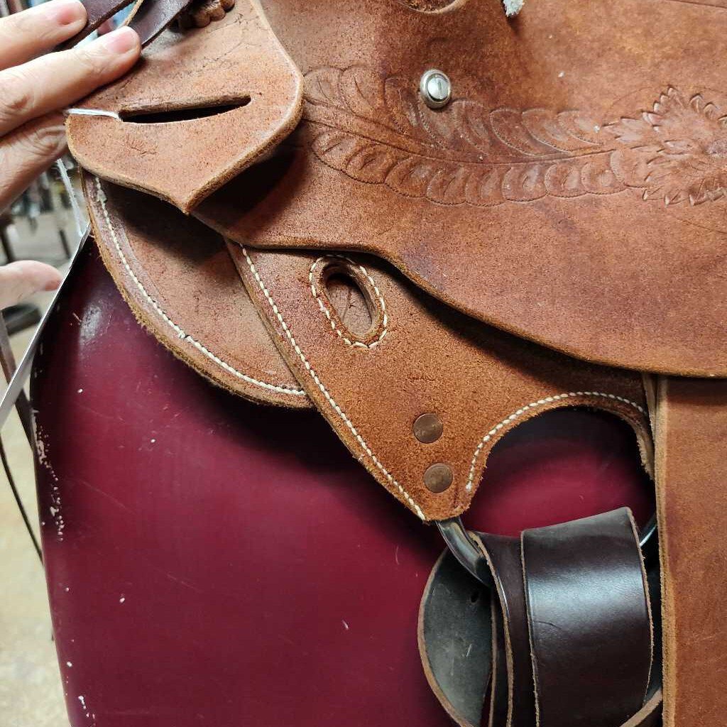Ranch/ roping saddle