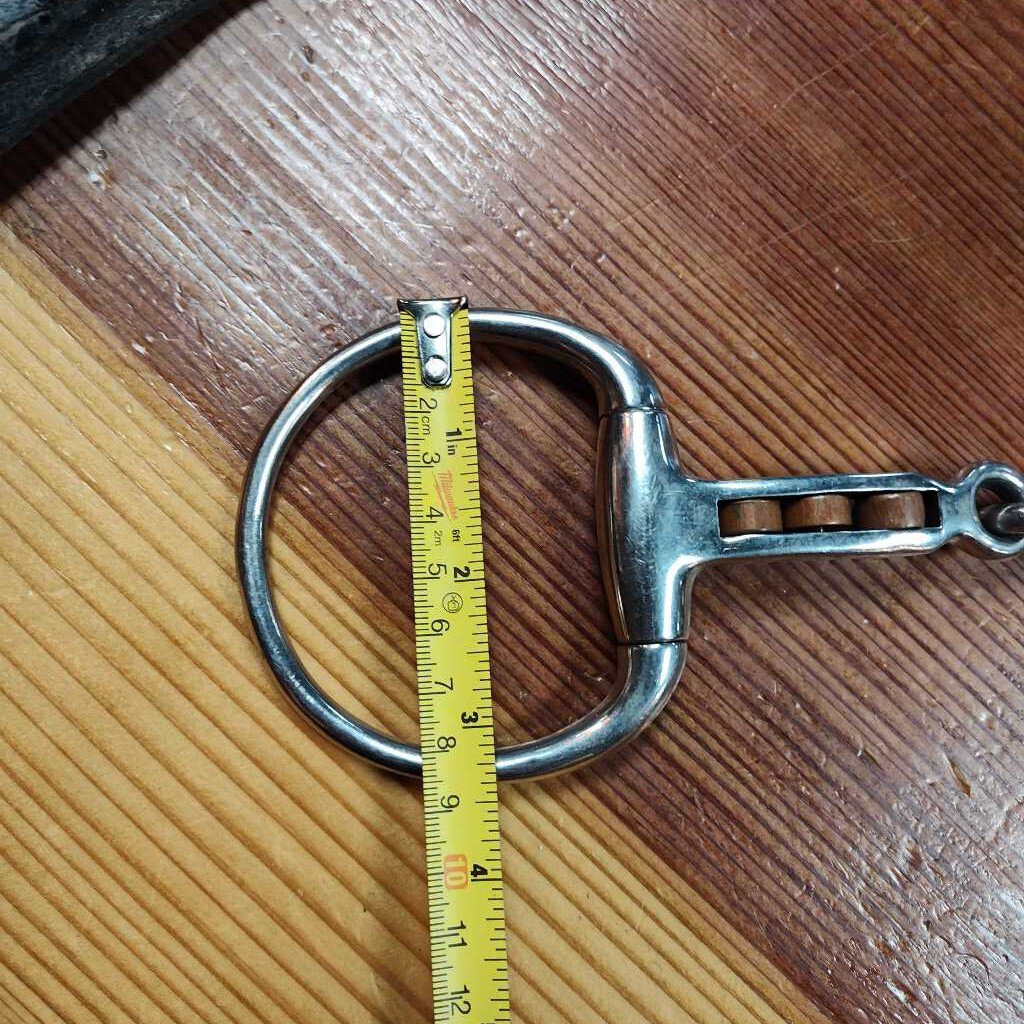 egg butt snaffle with rollers