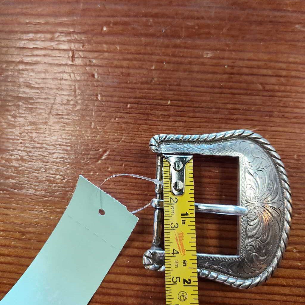 belt buckle