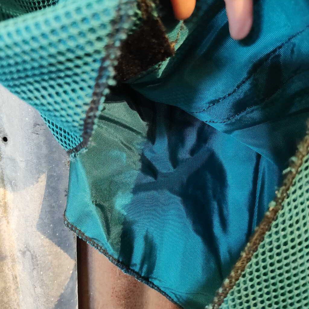 Thin neck/ mane protector