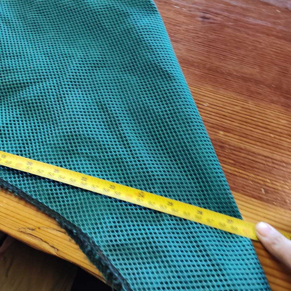 Thin neck/ mane protector