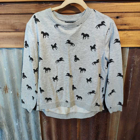 Pull over sweartshirt