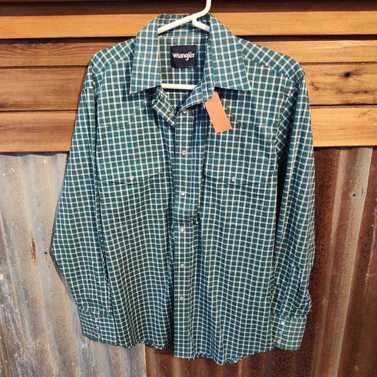 Long sleeve- Snaps- Adult