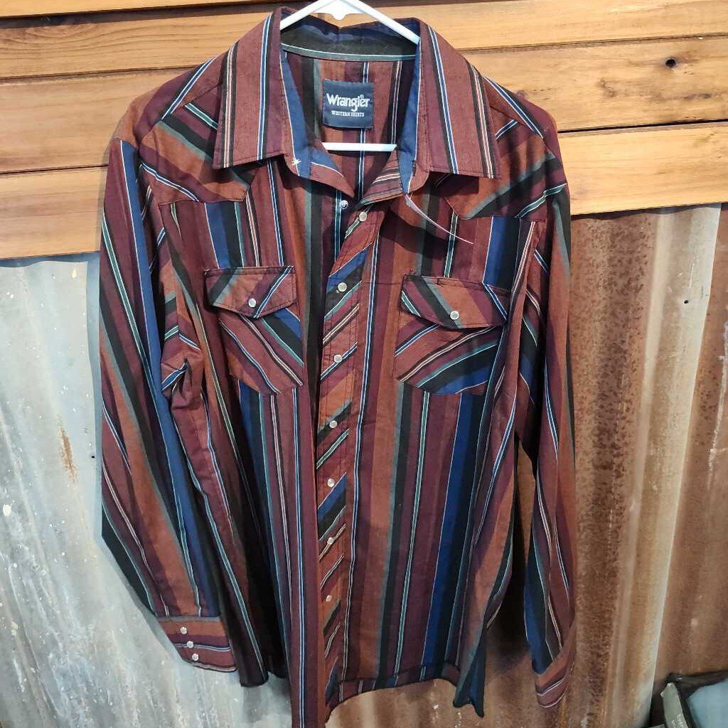 Long sleeve- Snaps- Adult
