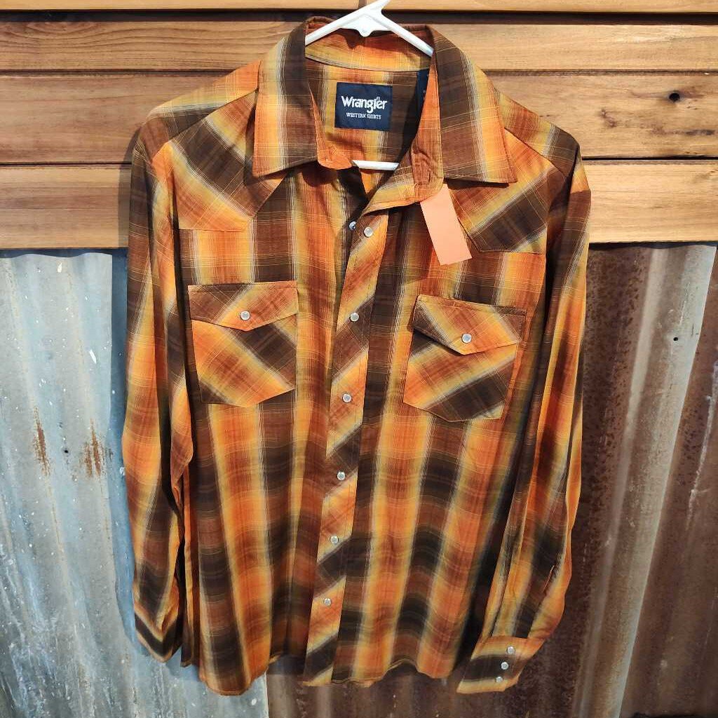 Long sleeve- Snaps- Adult