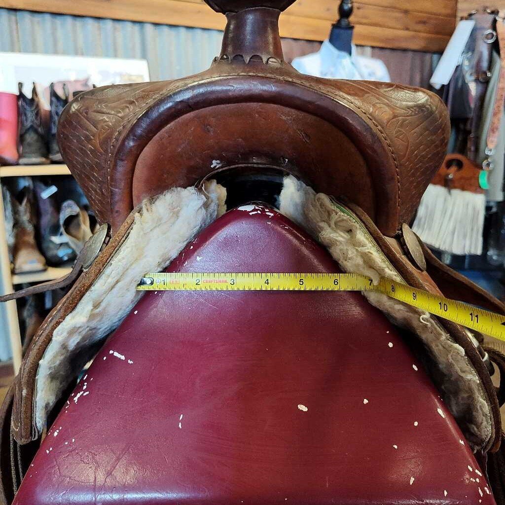 Youth saddle