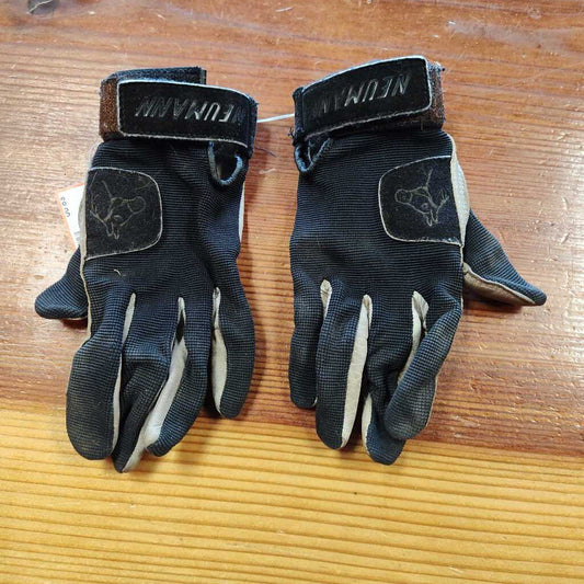 leather grips and fabric top