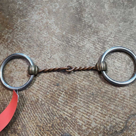 RARE- Loose ring twisted