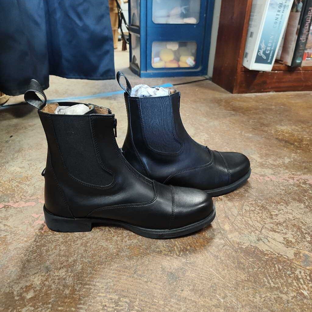 Front Zip