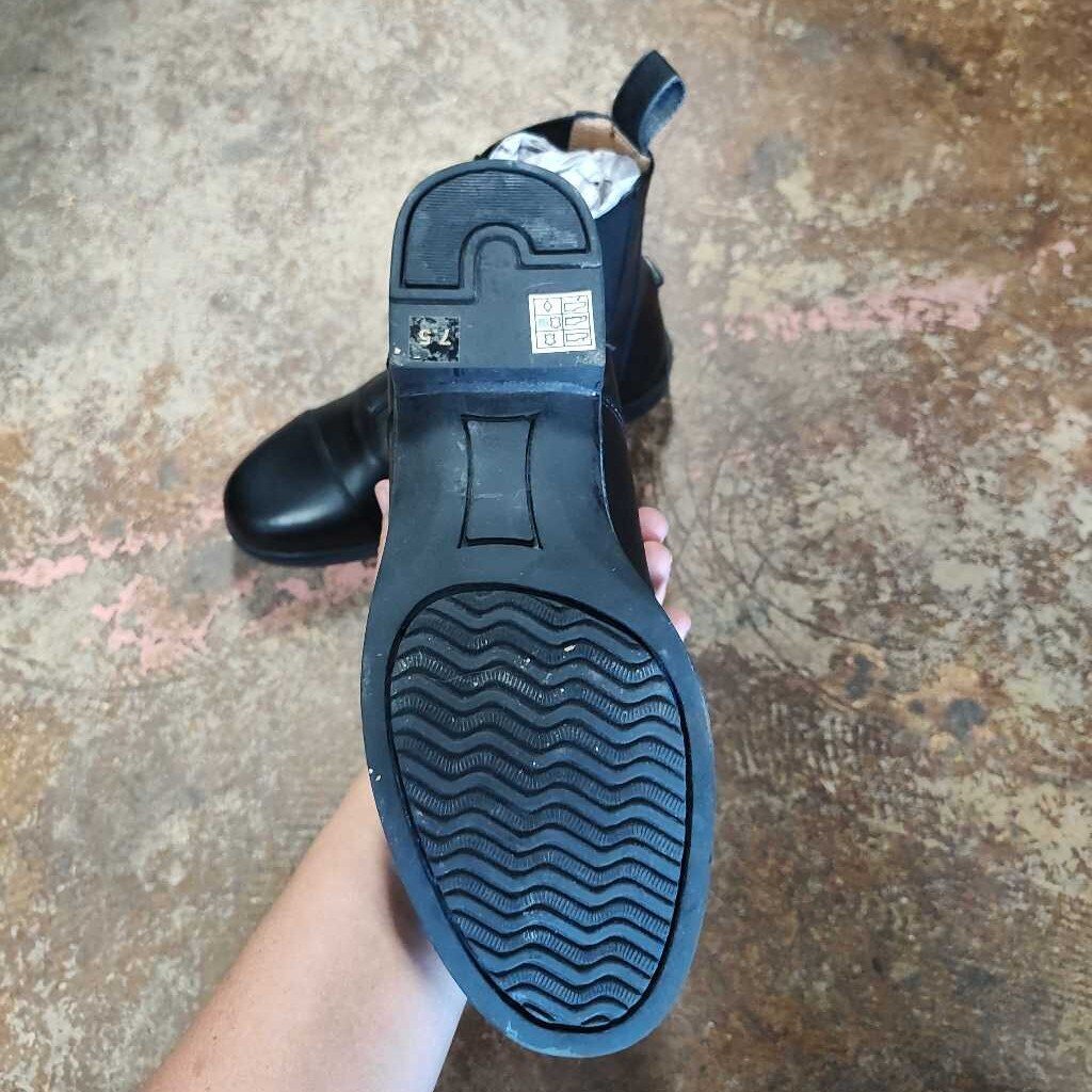 Front Zip