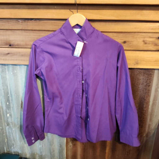 With 1 collar