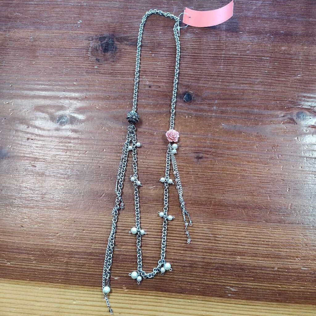 long necklace