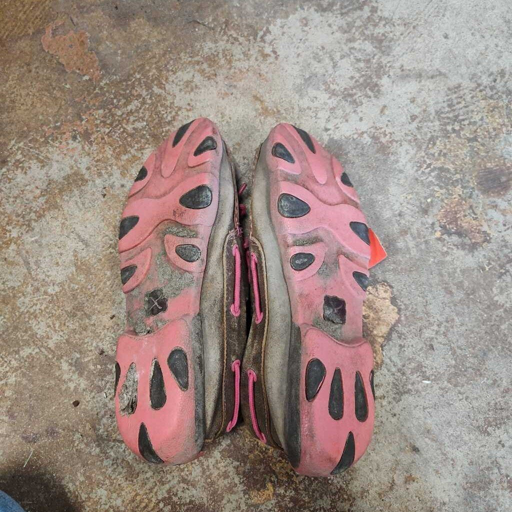 boat shoes- ladies