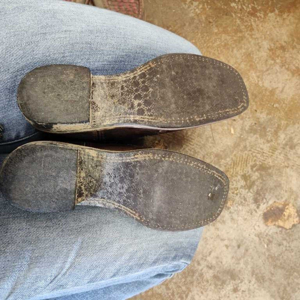 Pull on boots- youth