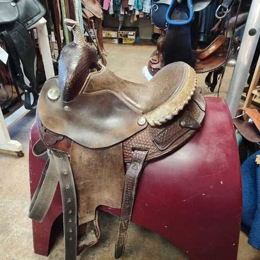 Barrel saddle