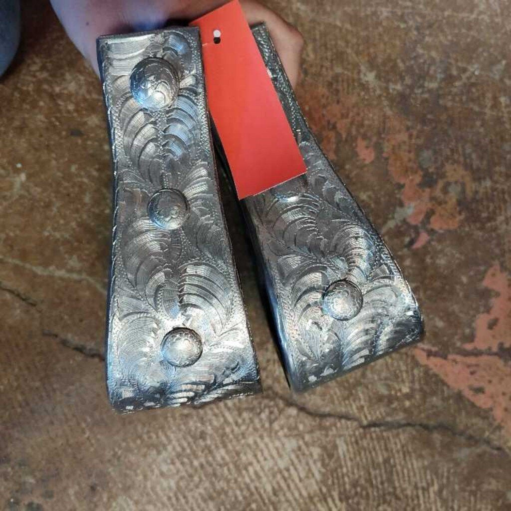 Silver show stirrups