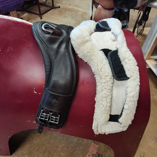 Leather Anatomic girth with Cover
