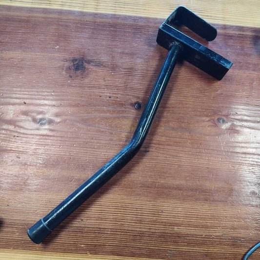 Over fence saddle stand