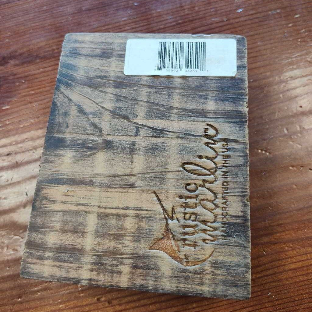 Wood block "LOVE"