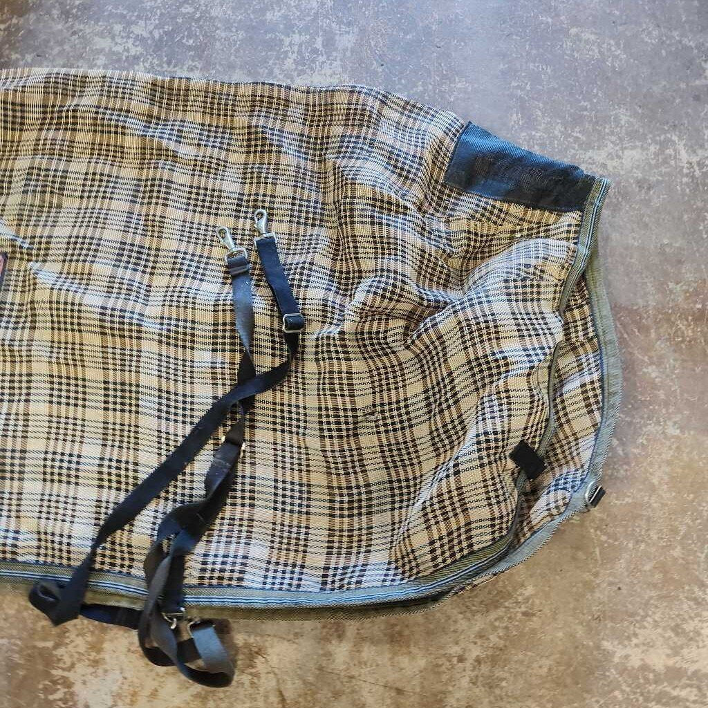 Baker fly sheet- 2 mended areas missing belly strap