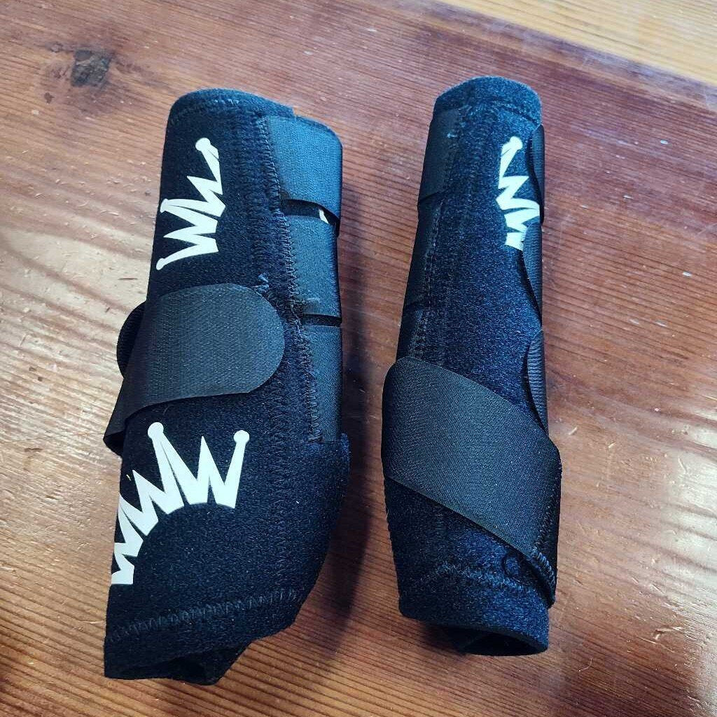 SMB boots
