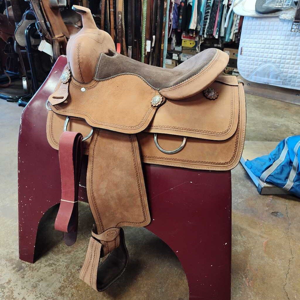 rough out trail/work saddle