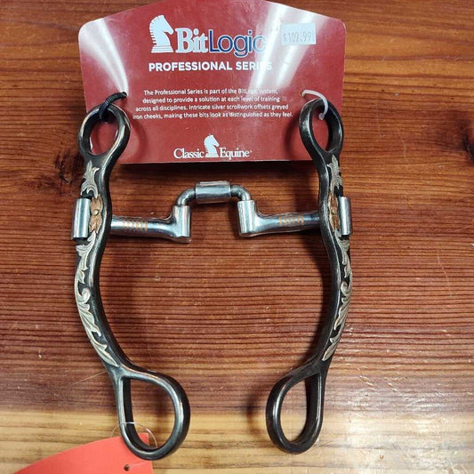 Short shank snaffle- low port