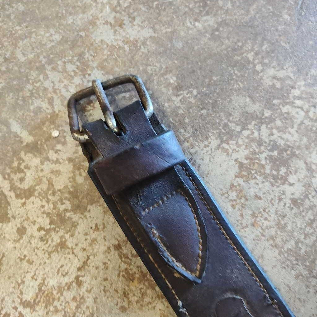 Leather back cinch